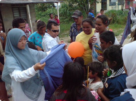 PENGAGIHAN BARANG - BARANG KEPERLUAN